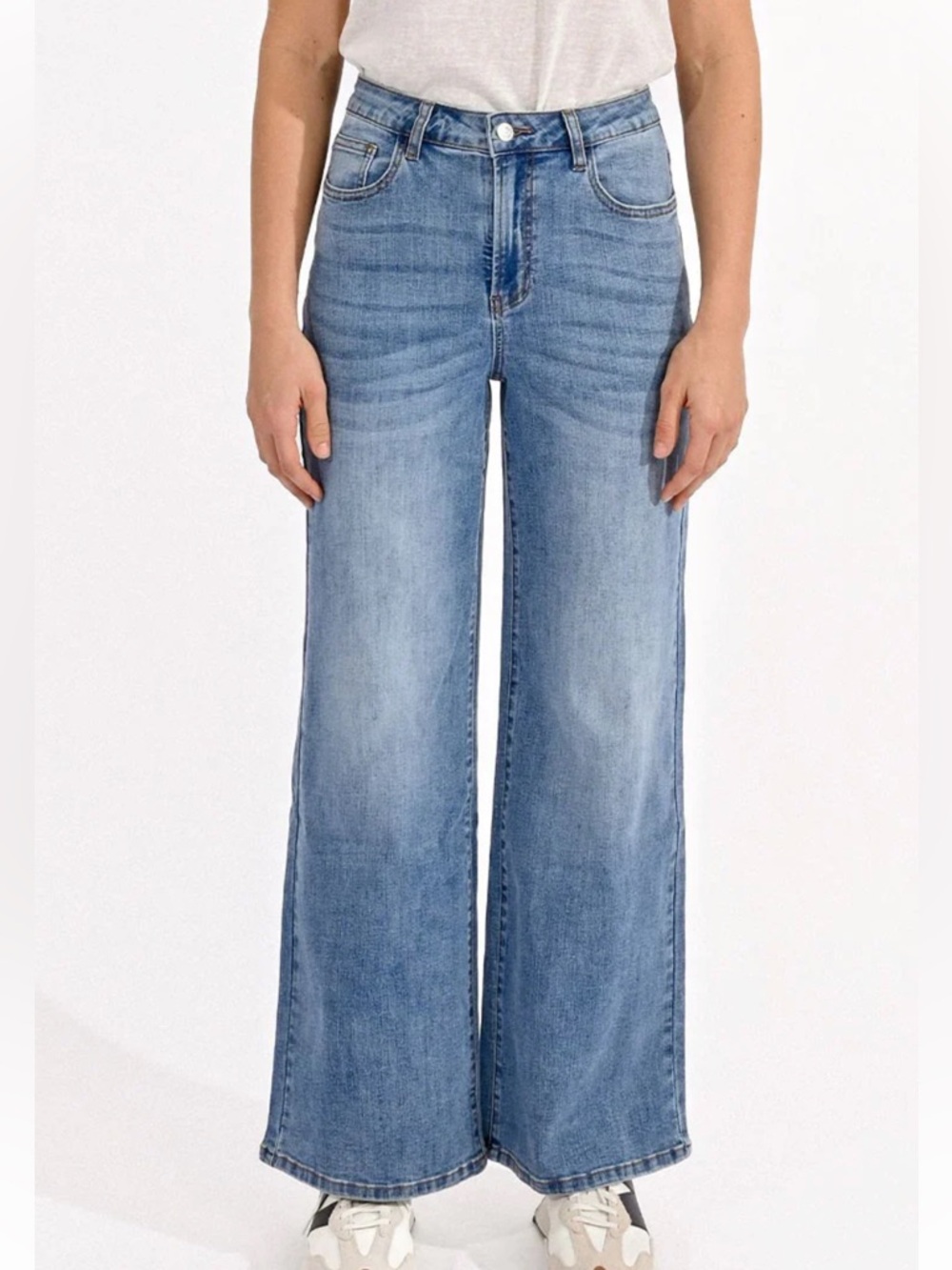 High Waisted Molly Bracken Light Blue Wide Leg Jeans Relaxed Fryed Hem Cropped M - Picture 5 of 16
